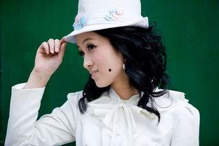 不一样的伊娃 第二季,时空交错，命运再续  第2张